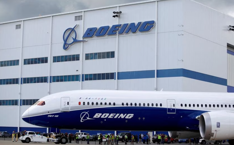 Boeing wants To Build Its Airplane Metaverse
